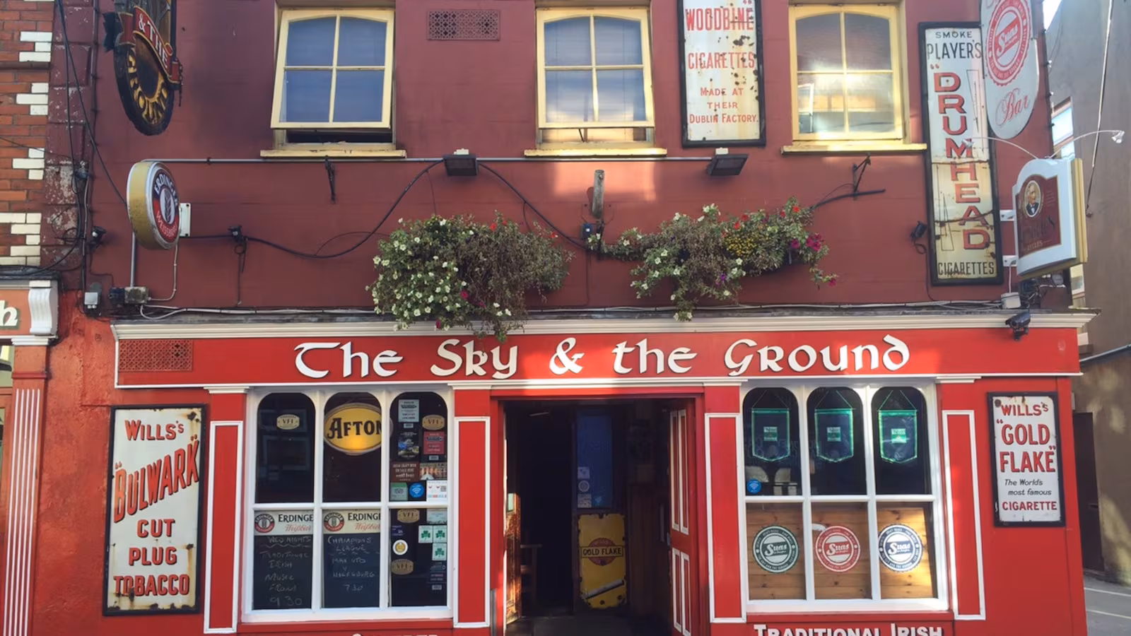 The Sky and Ground Pub where Ed played his surprise Gig